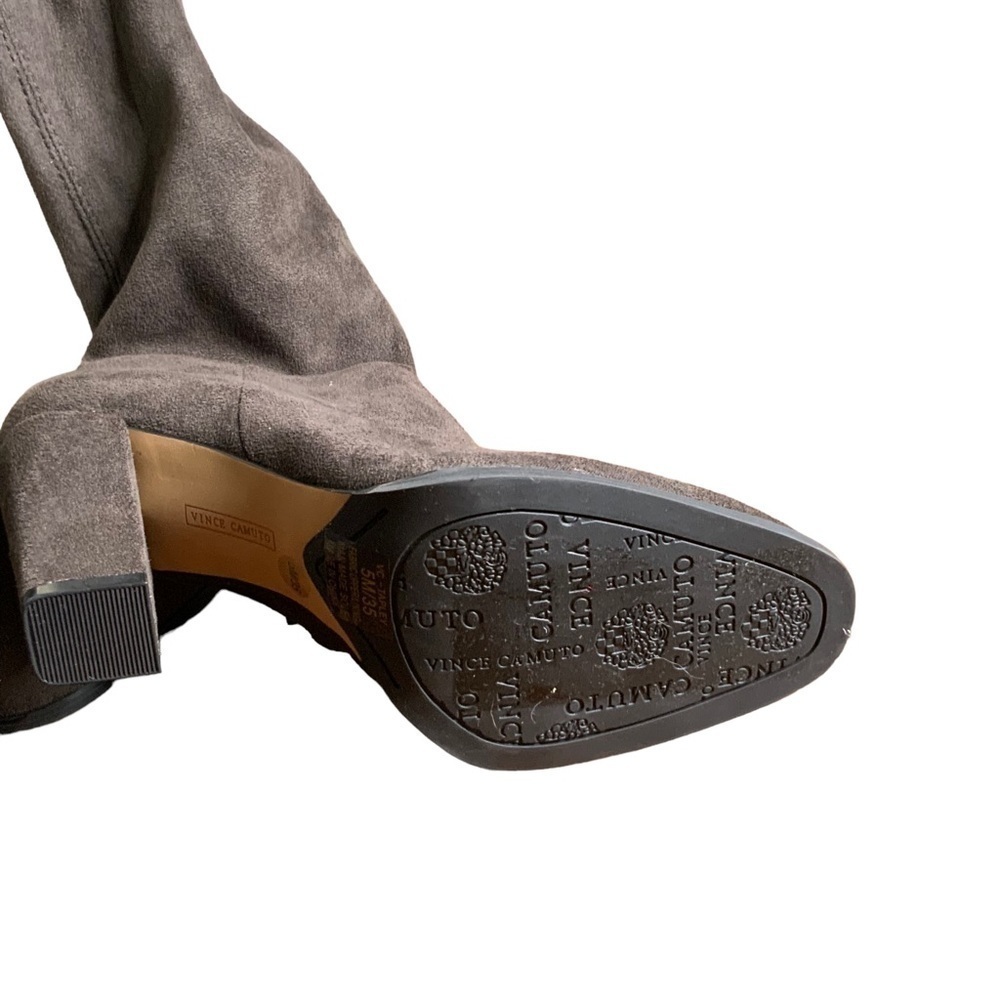 Vince Camuto Tapley brown knee height boots with side zipper and back laced. - Picture 4 of 5